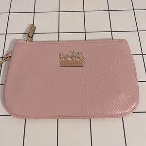 Coach Vintage Wristlet: Baby Pink 💖